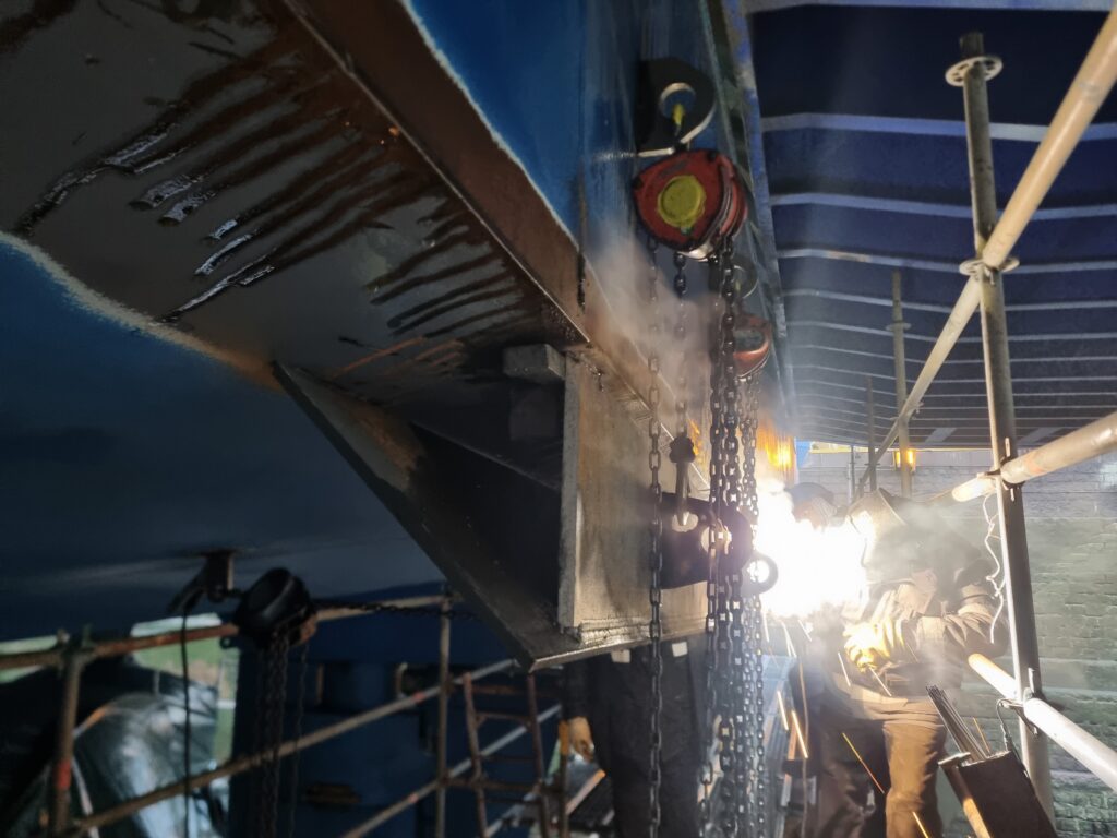 Installing an interceptor to MS Finbo Cargo, owned and operated by Eckerö Group - copyright Eckerö Group